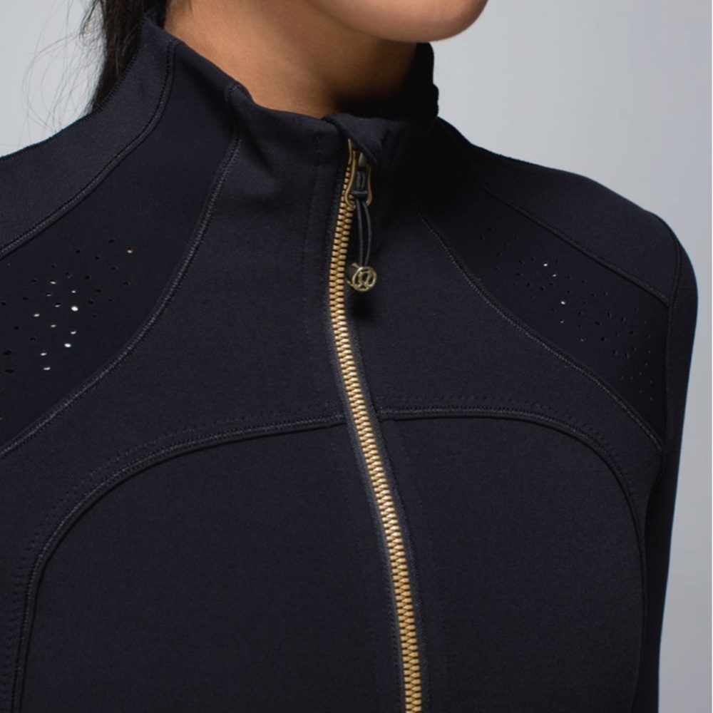 Lululemon Forme Jacket - Picture 6 of 14